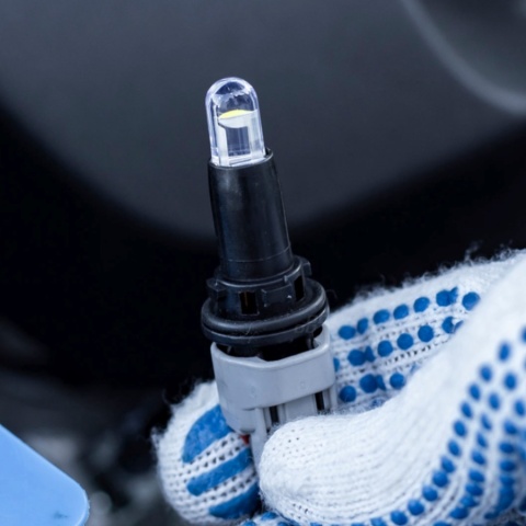 ŻARÓWKI AMIO LED W5W ŻARÓWKI AMIO LED W5W
