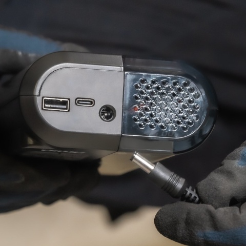 KOMPRESOR BEZPRZWODOWY Z WYŚWIETLACZEM LED 40W